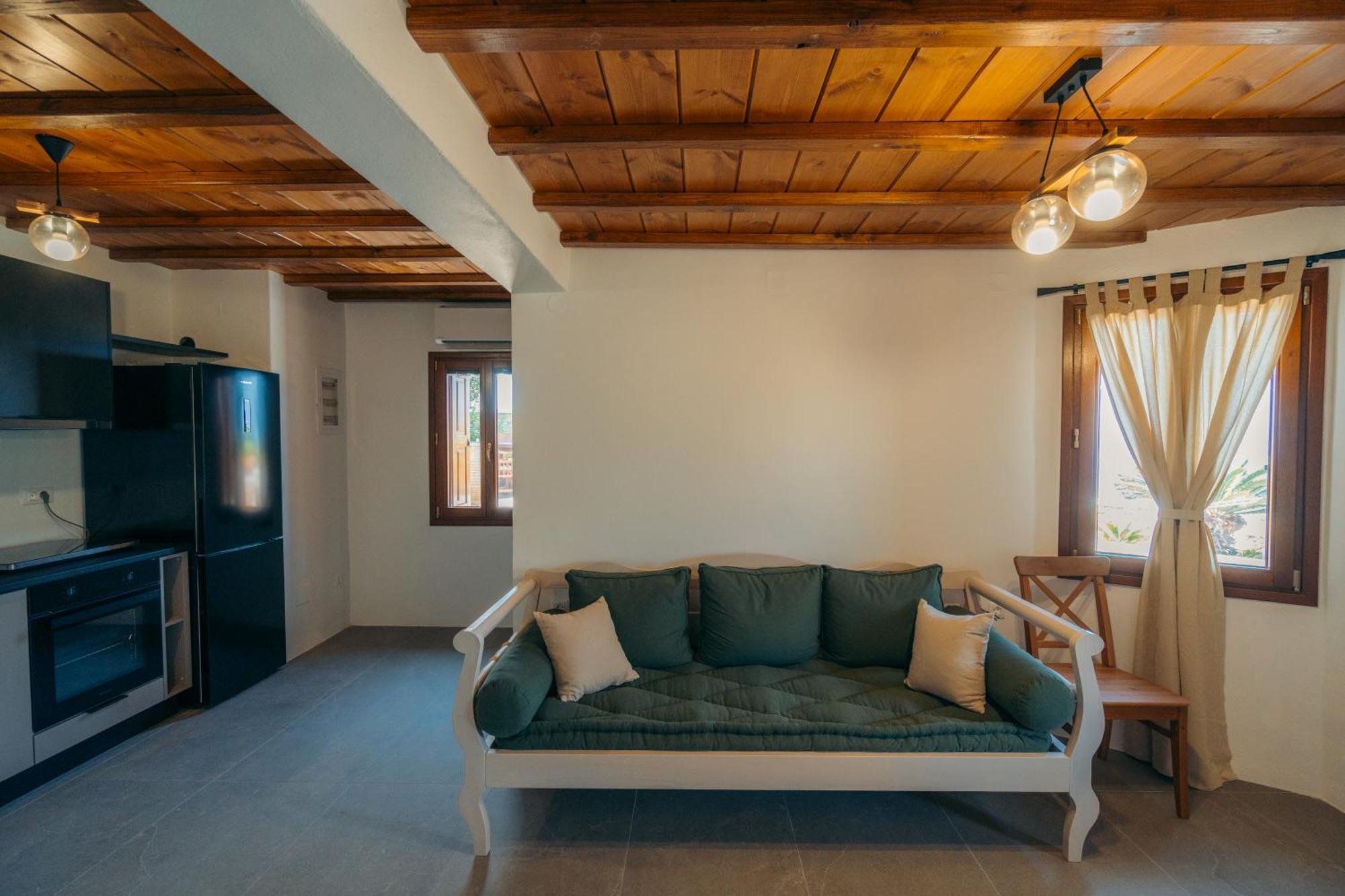 Loukia Apartments Artemonas ภายนอก รูปภาพ